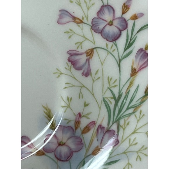 Royal Albert Flower of the Month Teacup in lady’s smock - Picture 3 of 10